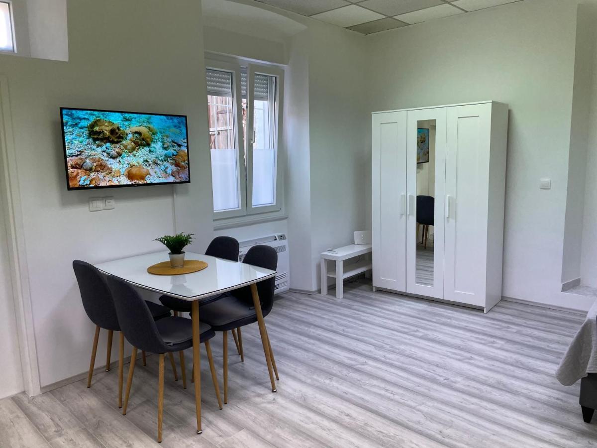 Apartment Studio Beauty In Centar Pula Exteriér fotografie