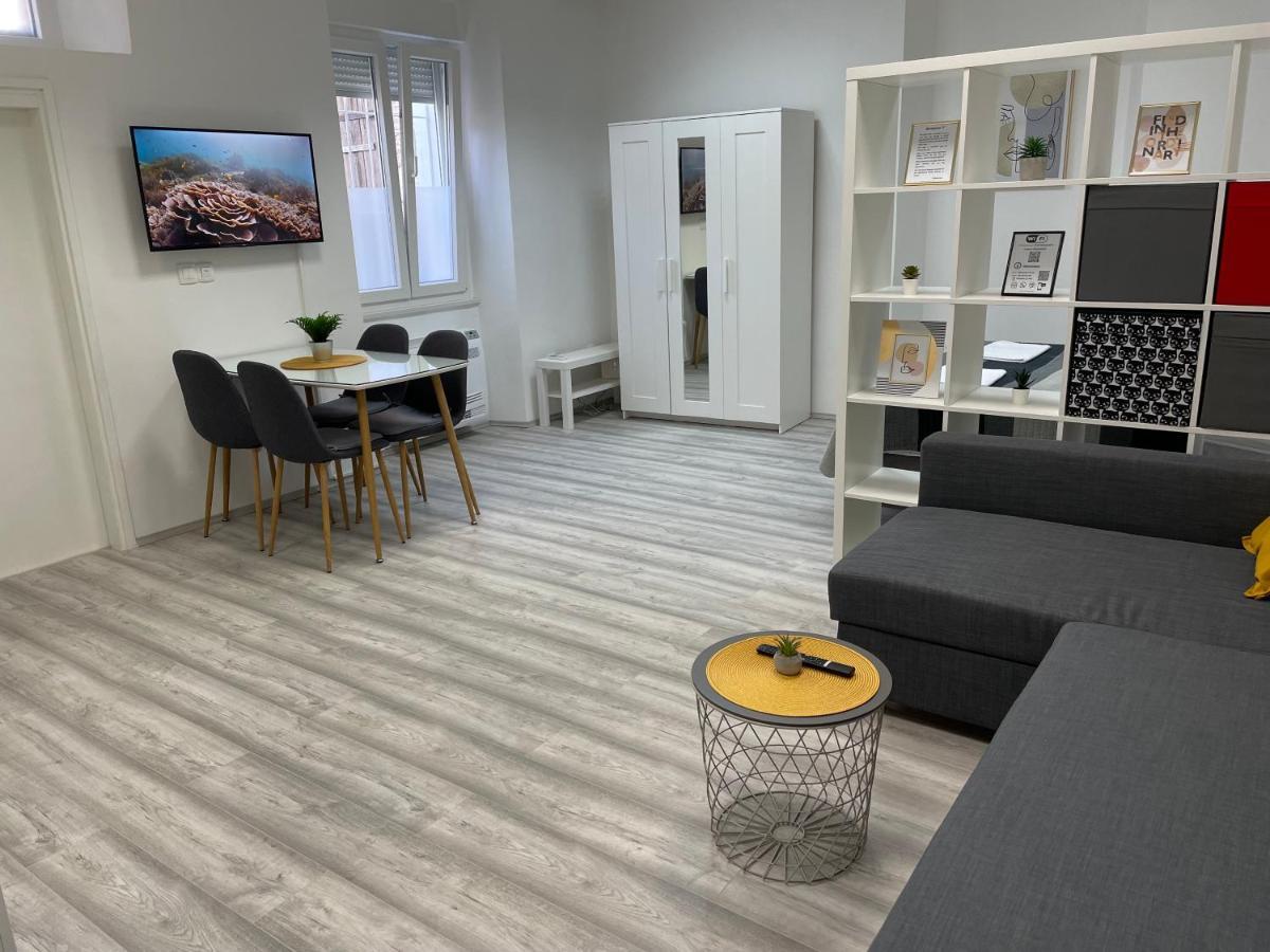Apartment Studio Beauty In Centar Pula Exteriér fotografie